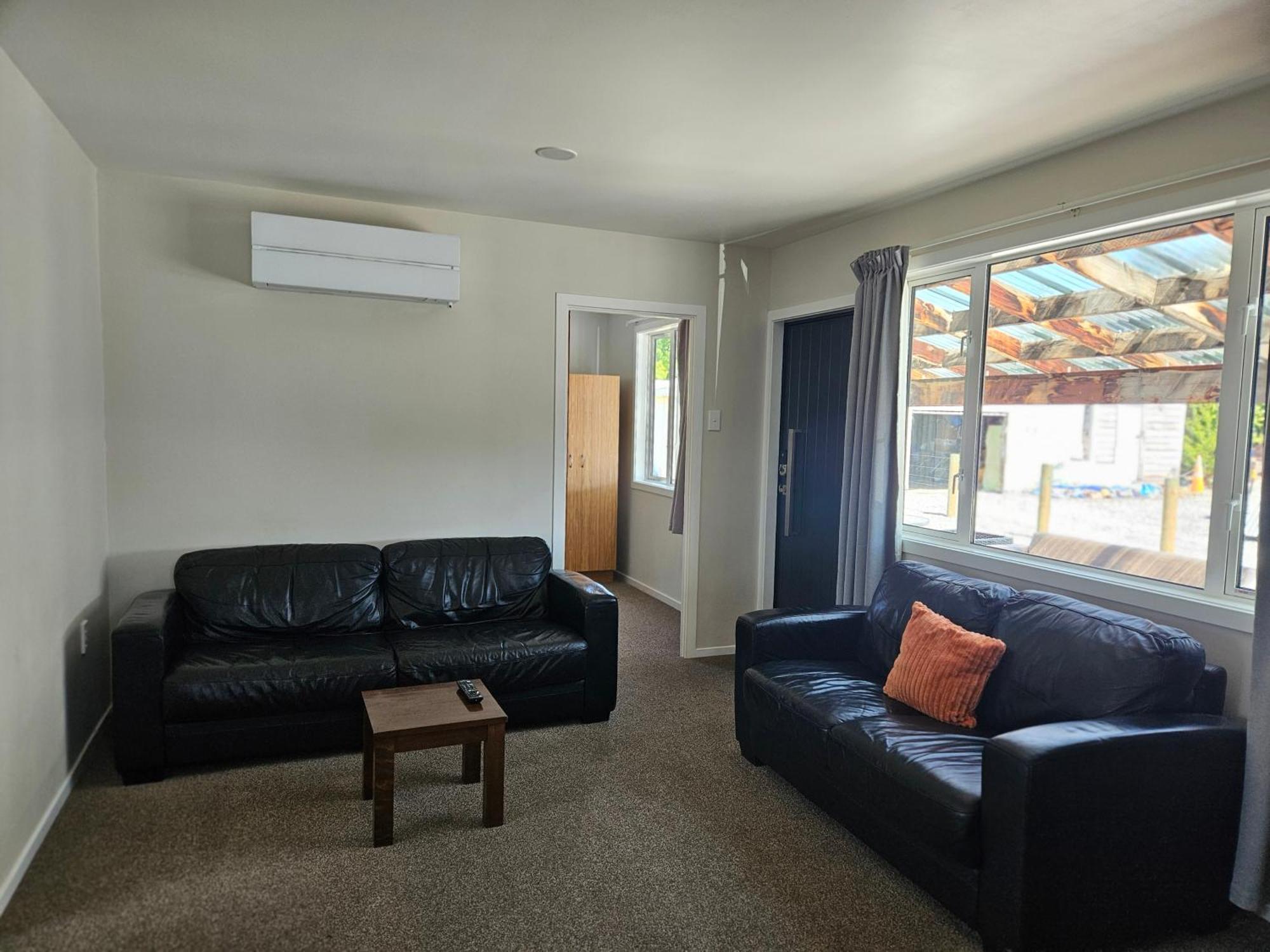 Modernised Mackenzie With Location. Holiday home Twizel
