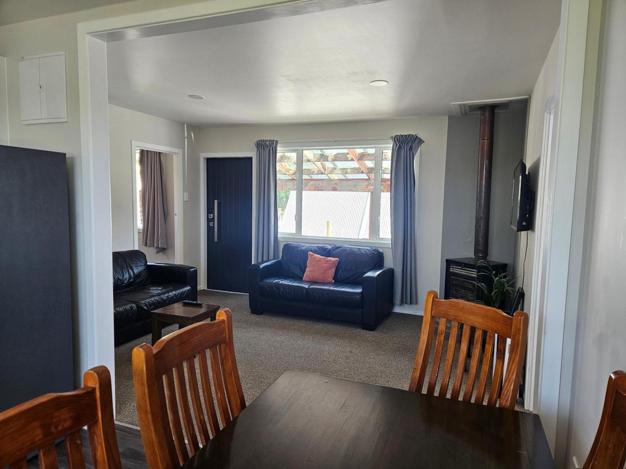 Modernised Mackenzie With Location. * Twizel